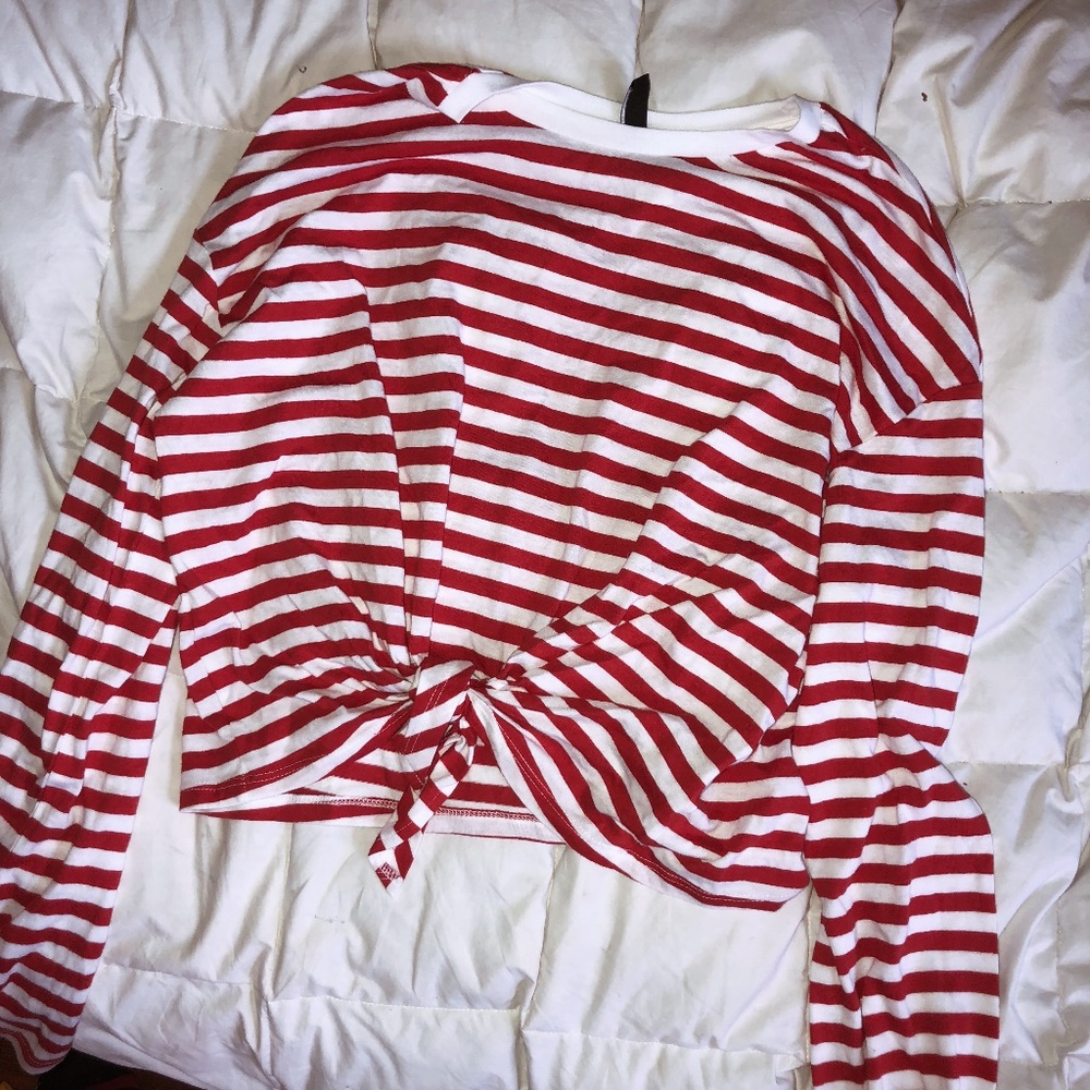 Womens Small Long Sleeve Tshirt